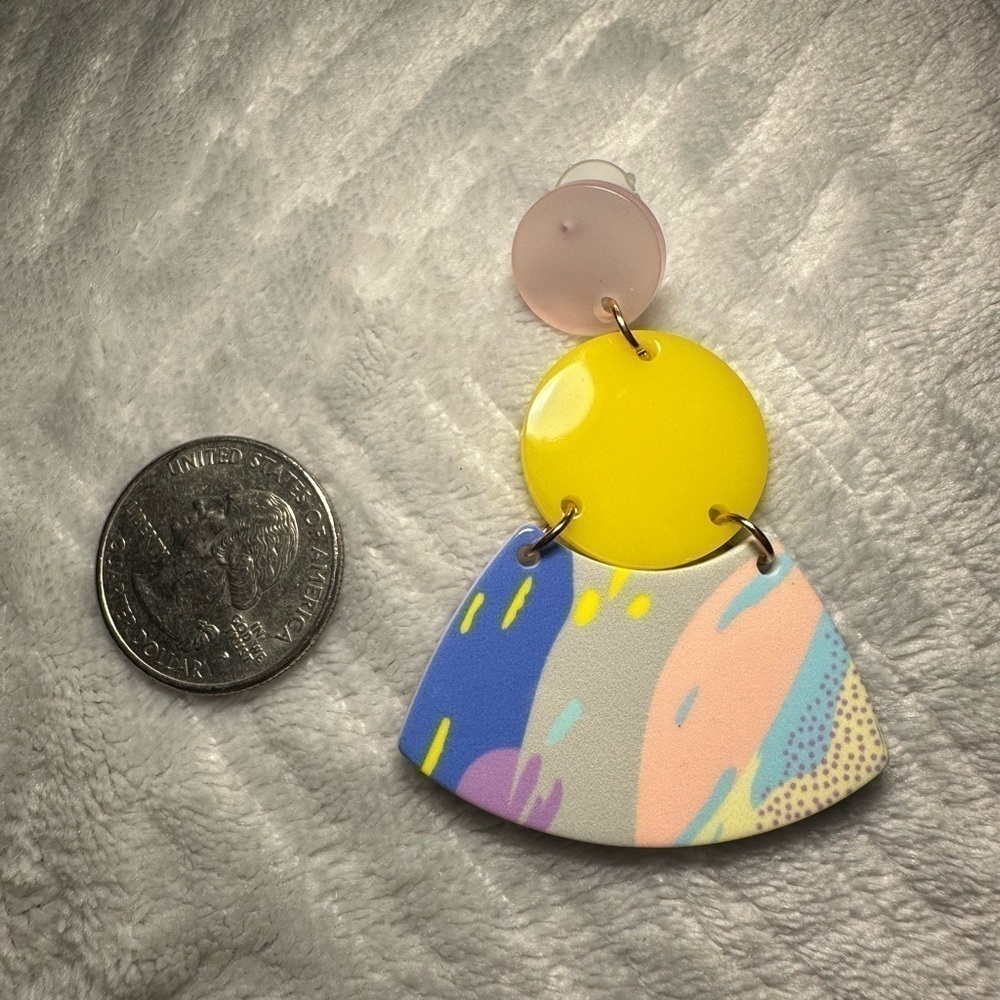 Geometric Graffiti Drop Earrings - Picture 4 of 4